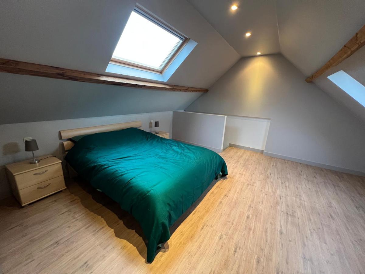 Ruim App. Met Grote Garage Appartement Ieper Buitenkant foto